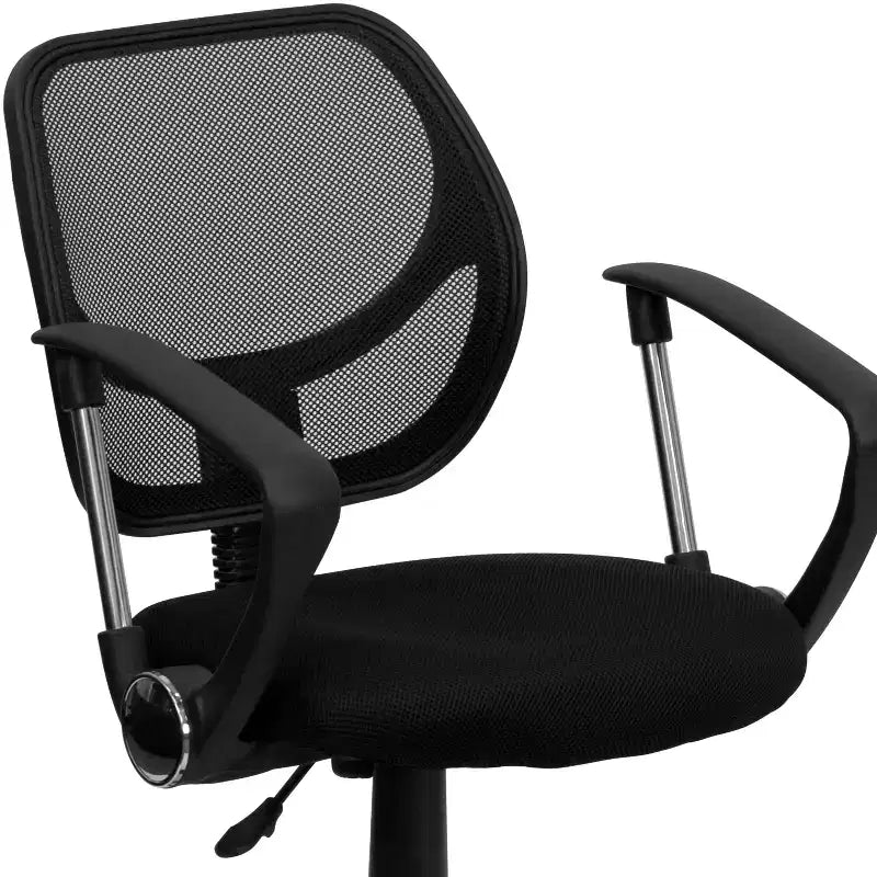 Chaise de bureau pivotante à dossier mi-haut en maille avec dossier carré incurvé et accoudoirs
