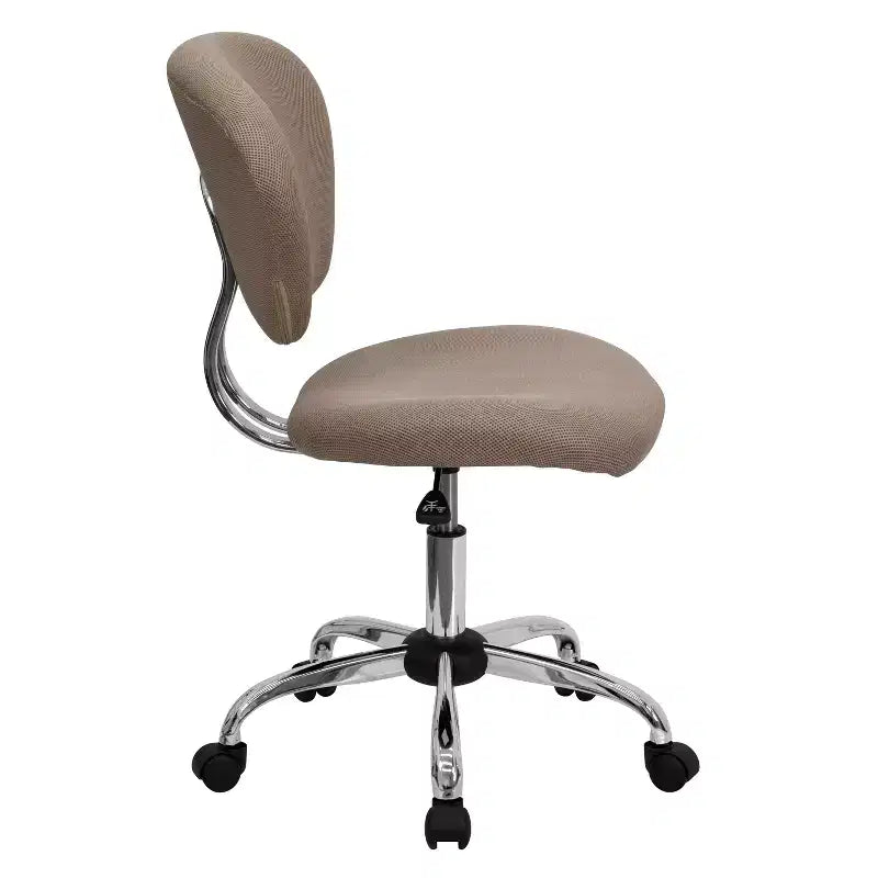 Chaise de bureau ergonomique pivotante en maille, dossier mi-hauteur, avec accoudoirs et base chromée